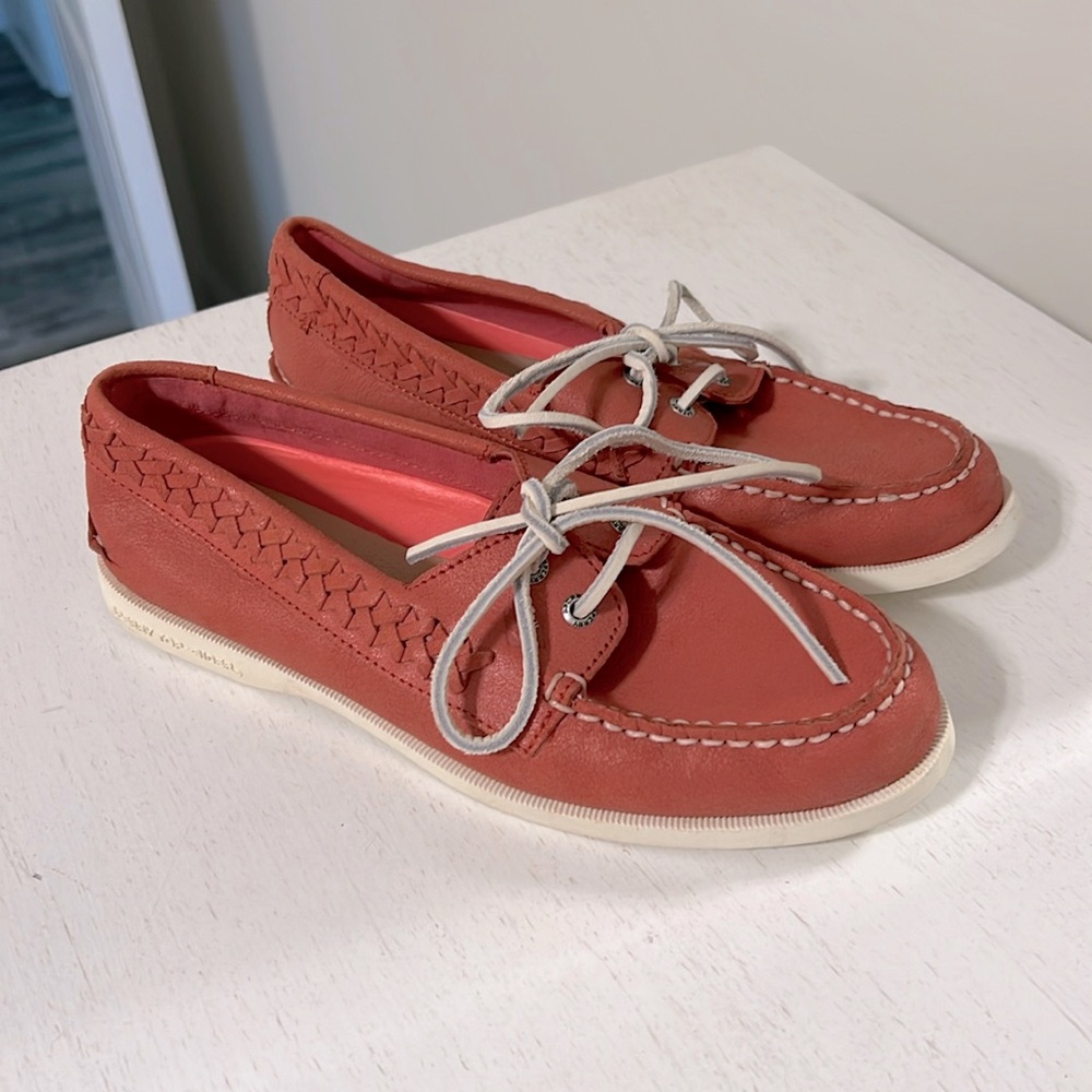 Sperry Women’s Quinn Boat Shoes / Size 7.5 / Leather Upper / Excellent Condition